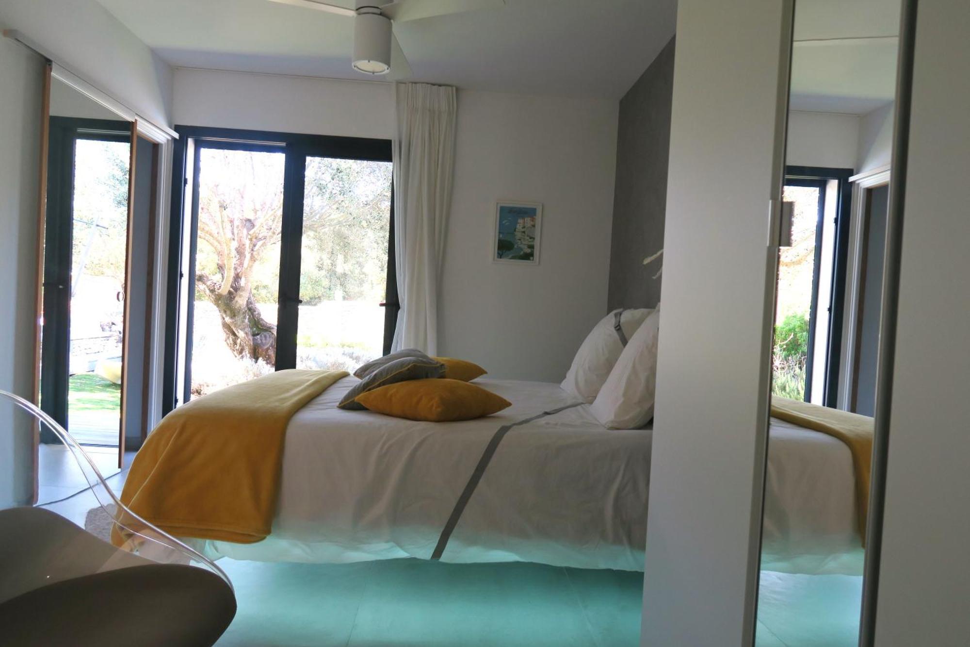 Casa Felicia Apartment Бонифачо Екстериор снимка