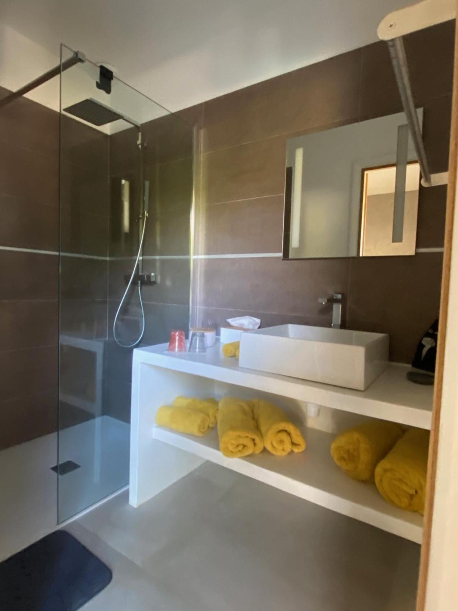 Casa Felicia Apartment Бонифачо Екстериор снимка